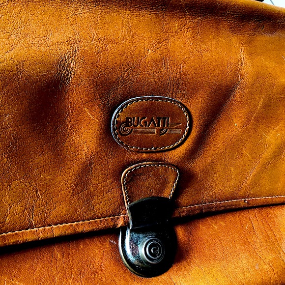 Bugatti Leather Satchel - Picture 1 of 7